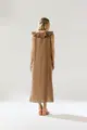 Vestido Linho Babados Decote e Fenda