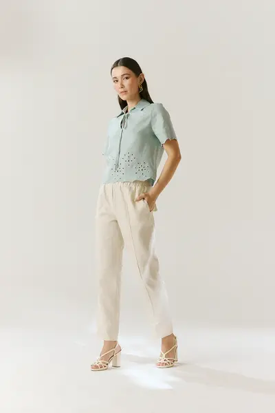 Calça Linho Elástico Cós e Nervuras