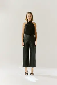 Calça Couro Botão Cós