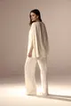 Conjunto Calça e Blusa Ampla com Bordado Decote