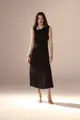 Vestido Assimetria Decote