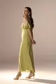 Vestido Midi Alças e Babados