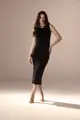 Vestido Detalhe Torcido Ombro
