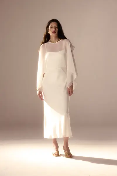 Vestido Alças Capa Chiffon