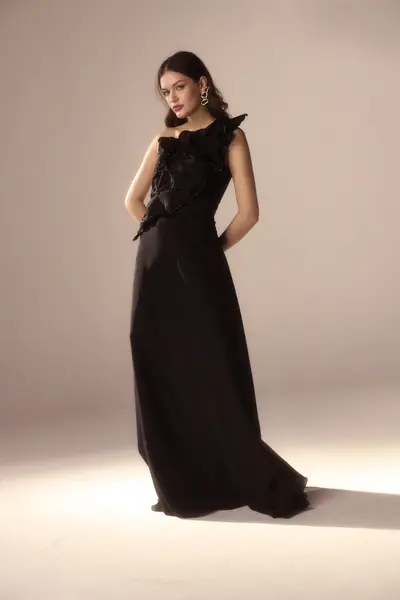 Vestido Festa Tomara que Caia Folha Com Bordado