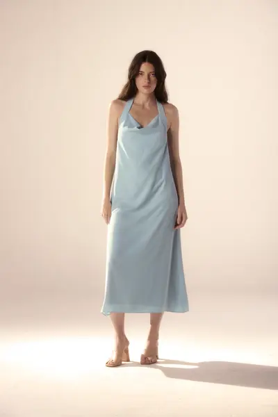 Vestido Frente Única Decote Degagê