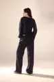 Blusa Manga Longa Detalhe Decote Linho