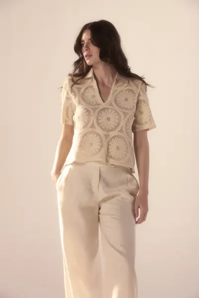 Blusa Crochê Com Gola