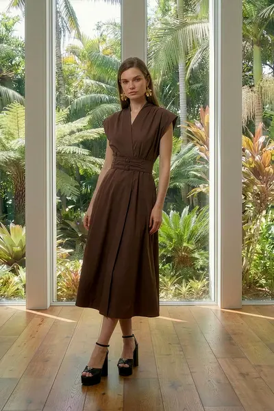 Vestido Acinturado Transpasse Decote
