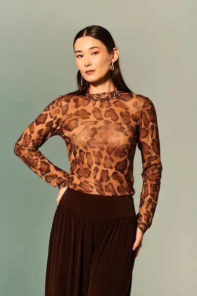 Blusa Mangas Longas Tule Animal Print