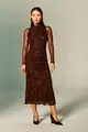 Vestido Gola Alta Drapeado Tule