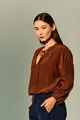 Blusa Manga Longa Amarração Decote