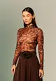 Blusa Manga Longa E Gola Alta Tule Estampa