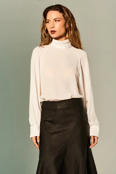 Blusa Gola Alta Manga Longa Faixa