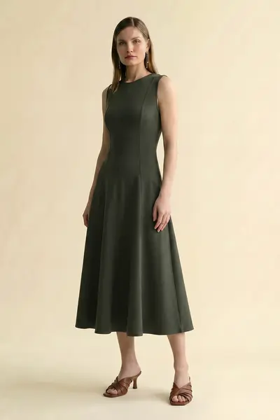 Vestido Decote Alto