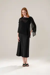 Vestido Alças Com Capa