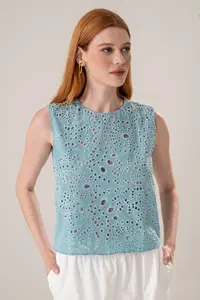 Blusa Bordado Vazado