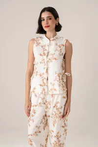 Blusa Bordado Floral Amarrações