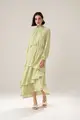 Vestido Gola Alta Babados Saia E Manga Longa