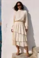 Vestido Gola Alta Babados Saia E Manga Longa